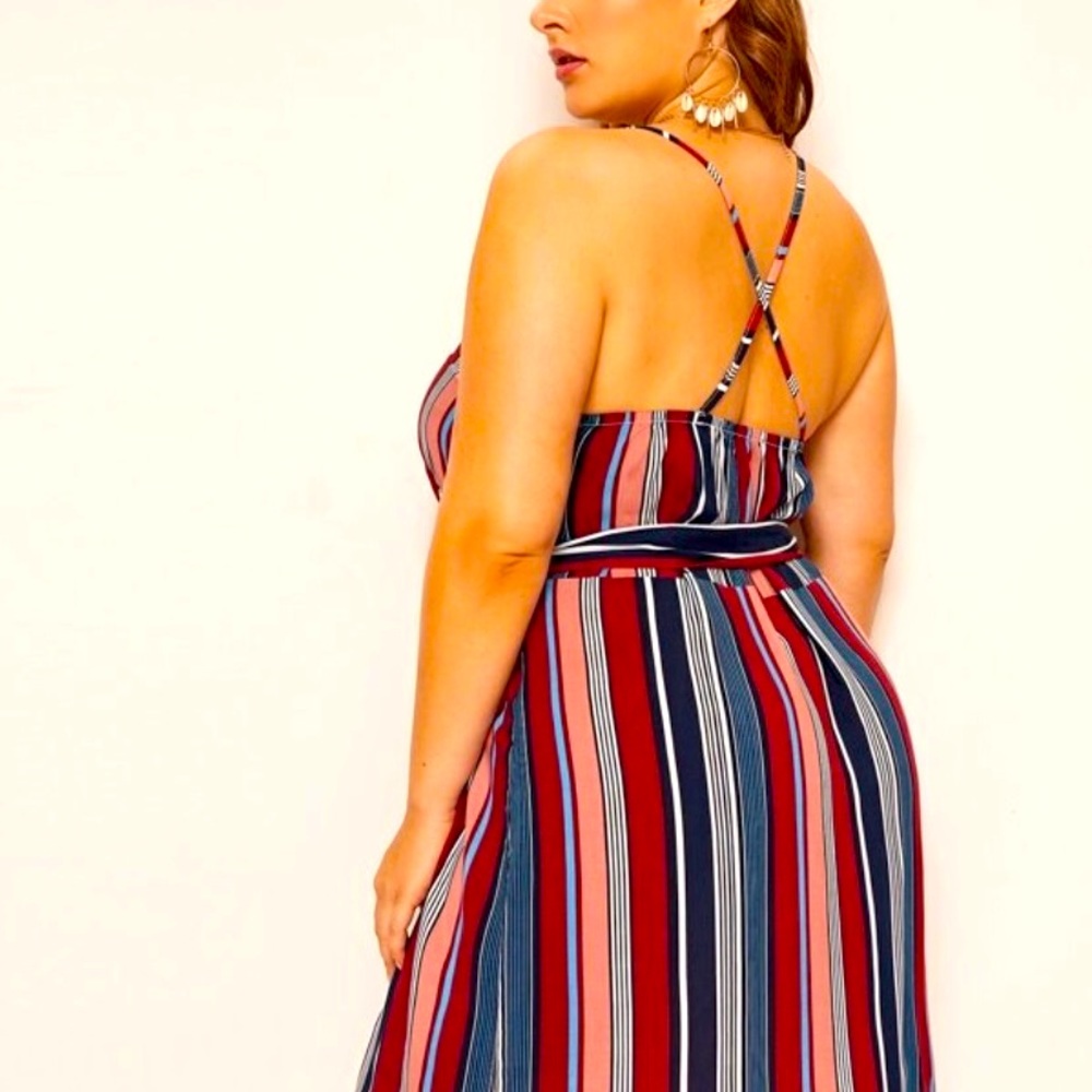 Plus-size Criss cross dress